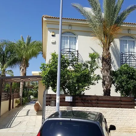 Luxury In Kapparis Villa
